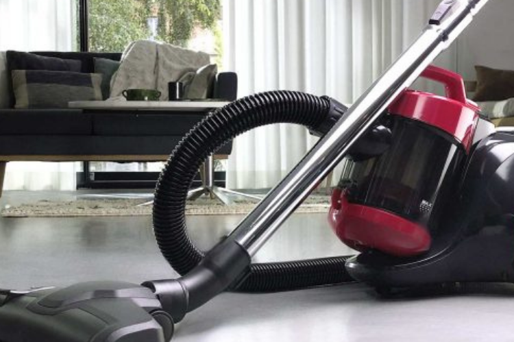 aspirateur traineau quigg aldi